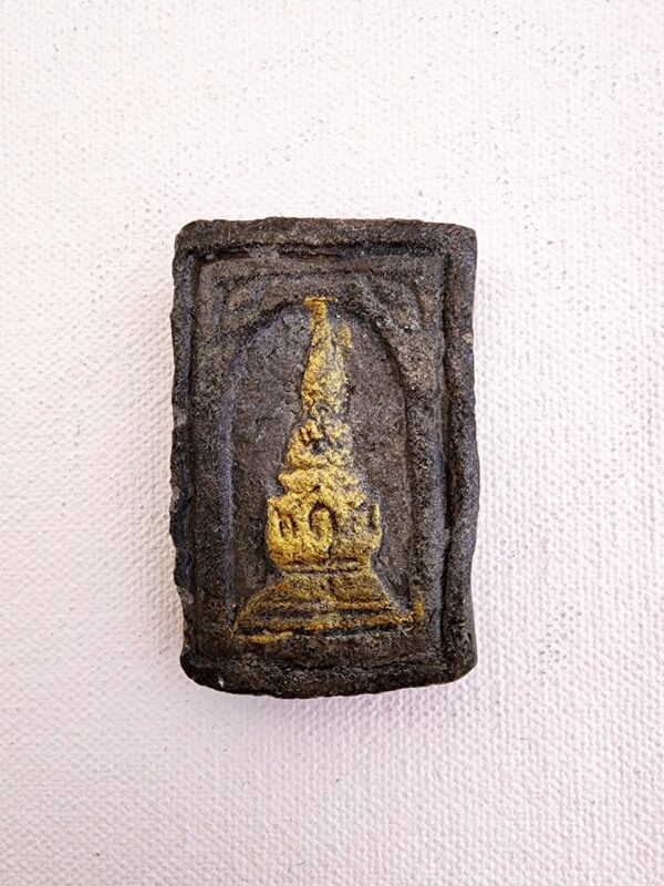 Luang Pu Thuat and Stupa Amulet - Image 2