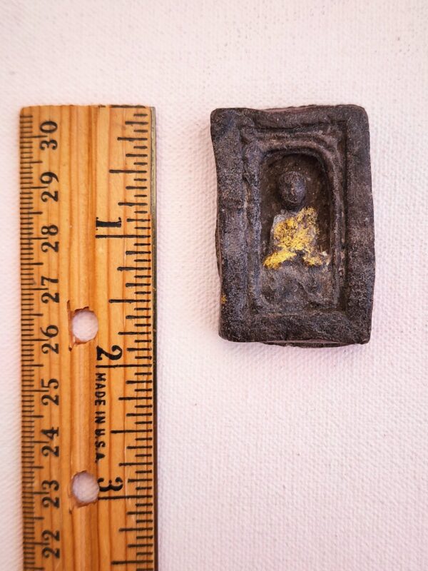 Luang Pu Thuat and Stupa Amulet - Image 7