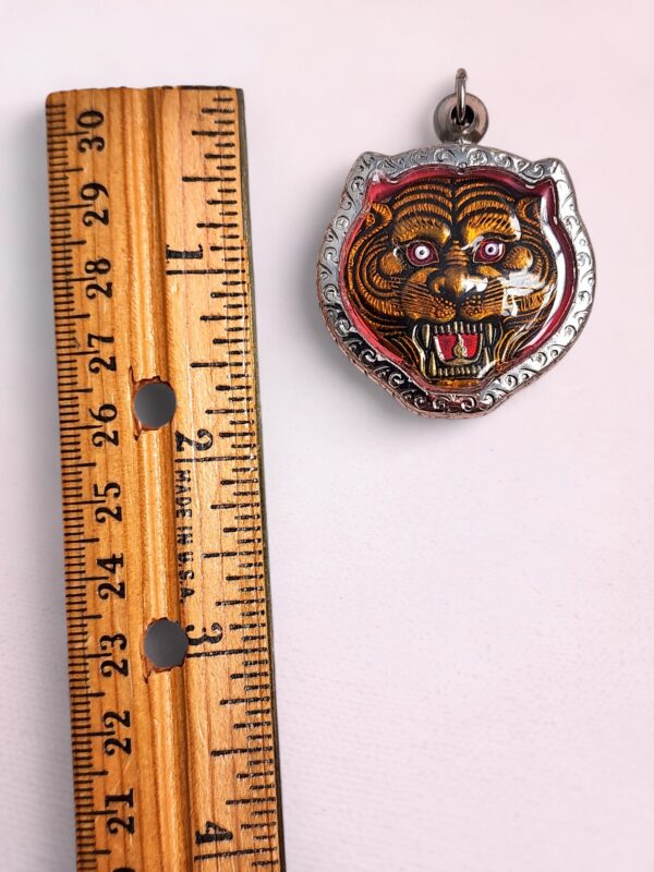 Phra Hua Suea "Tiger Head" Amulet - Image 4