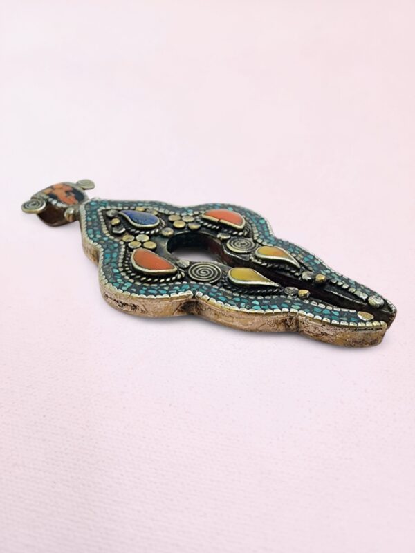Vintage Tibetan Silver Pendant with Turquoise, Amber, Coral & Lapis - Image 5