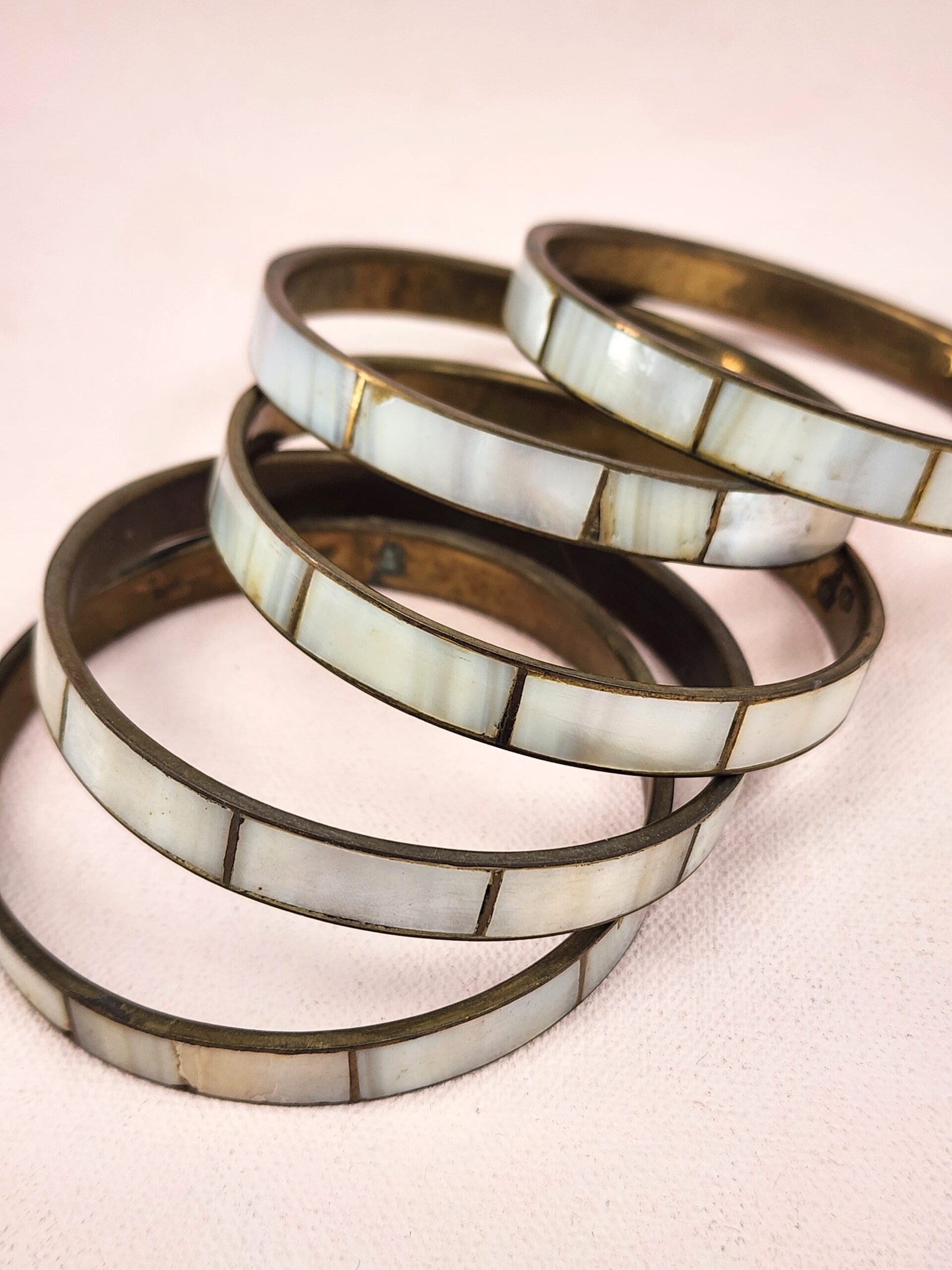 Mother of Pearl Bangle Bracelet from Mumbai | Vintage Natural Shell Inlay Stacking Bracelet