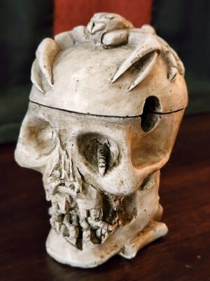 Memento Mori Skull & Scorpion Ashtray Incense Holder | Vintage Gothic Ceramic Skull Box with Removable Lid