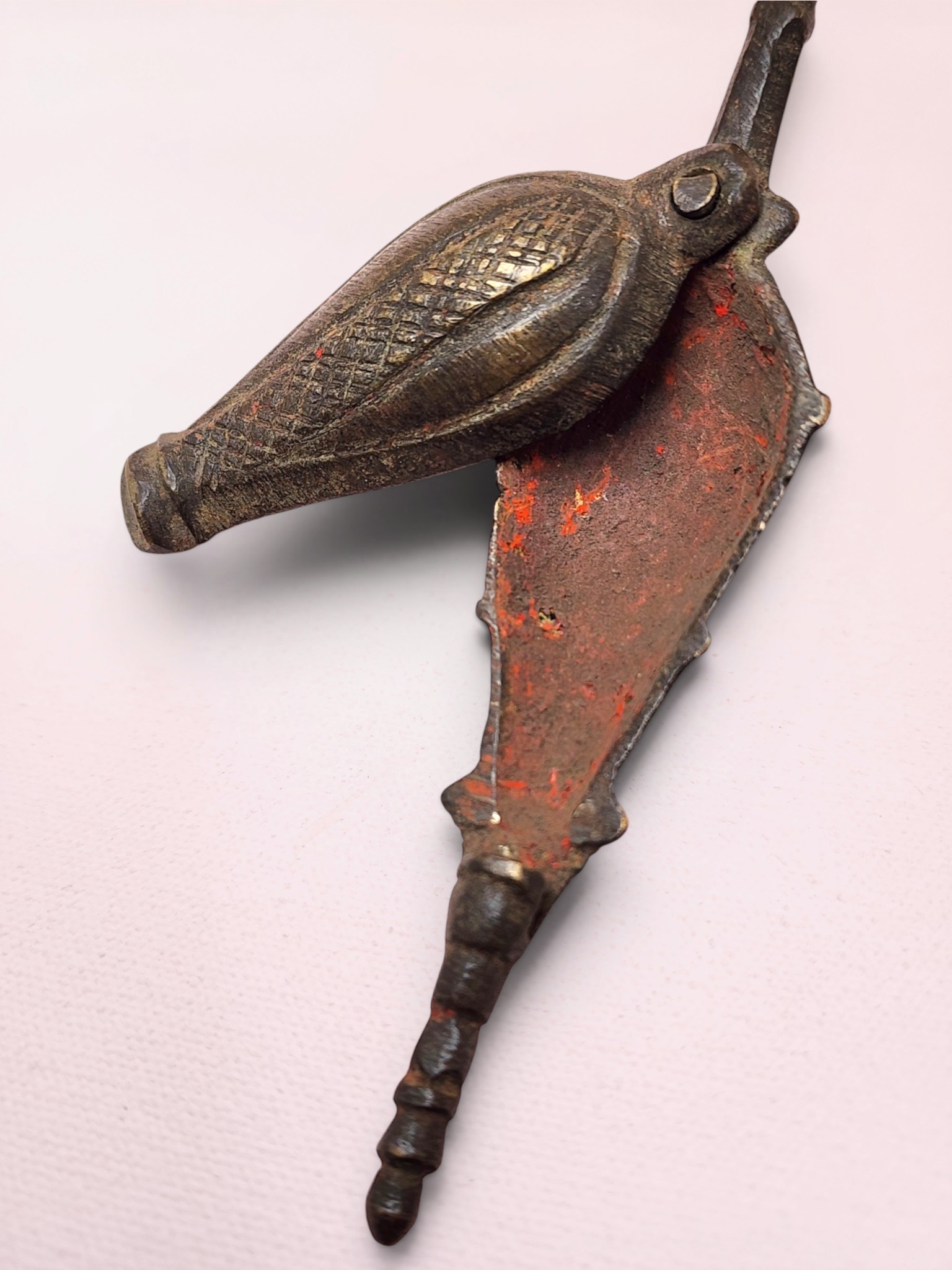 Antique Brass Kohl/Kajal Kajrauta Holder - Image 5